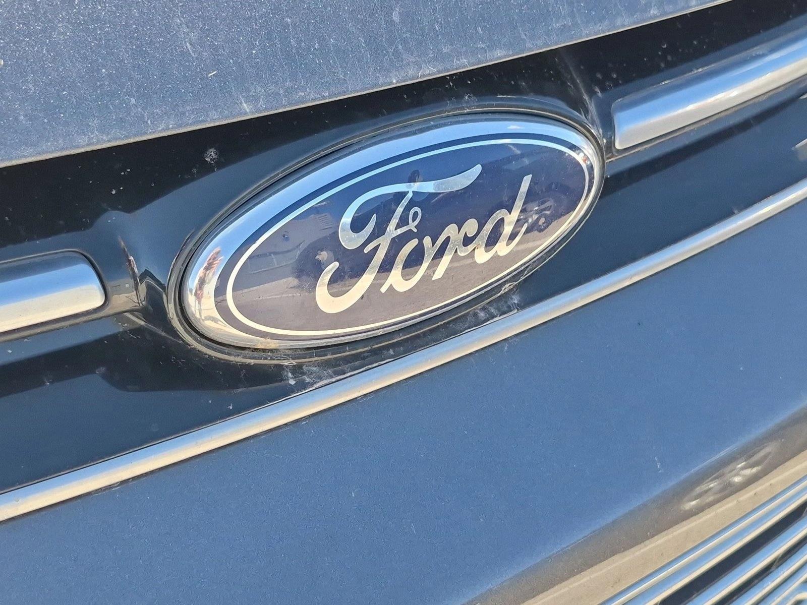 Used 2016 Ford C-Max Hybrid SE Hatchback