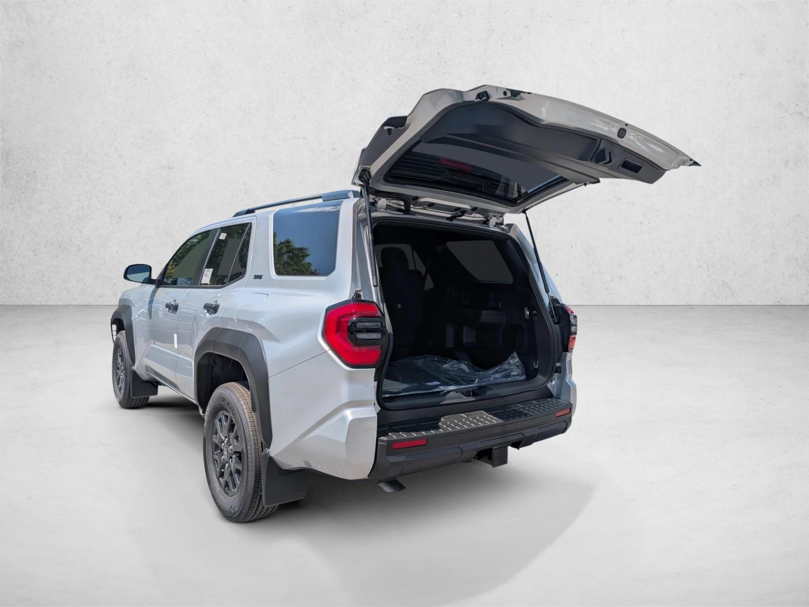 2026 Toyota 4Runner SR5 - Photo 9