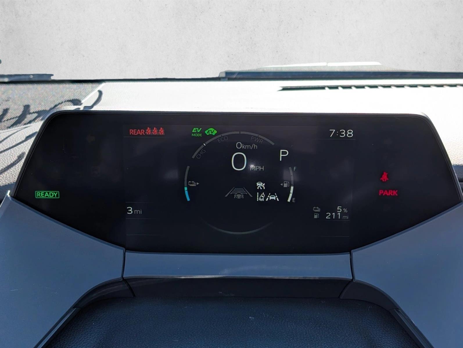 2026 Toyota Prius Plug-in Hybrid XSE - Photo 26