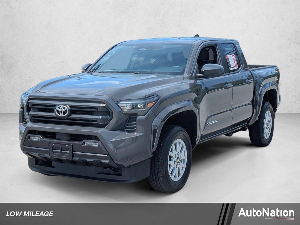 Certified 2025 Toyota Tacoma 4WD SR5 Crew Cab Pickup