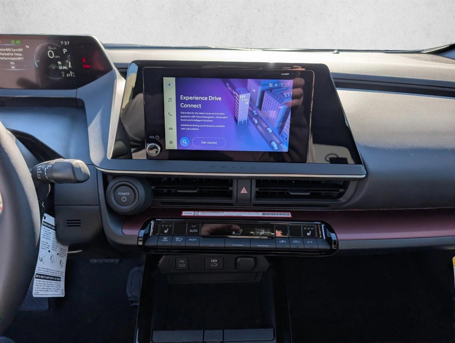 2026 Toyota Prius Plug-in Hybrid XSE - Photo 13