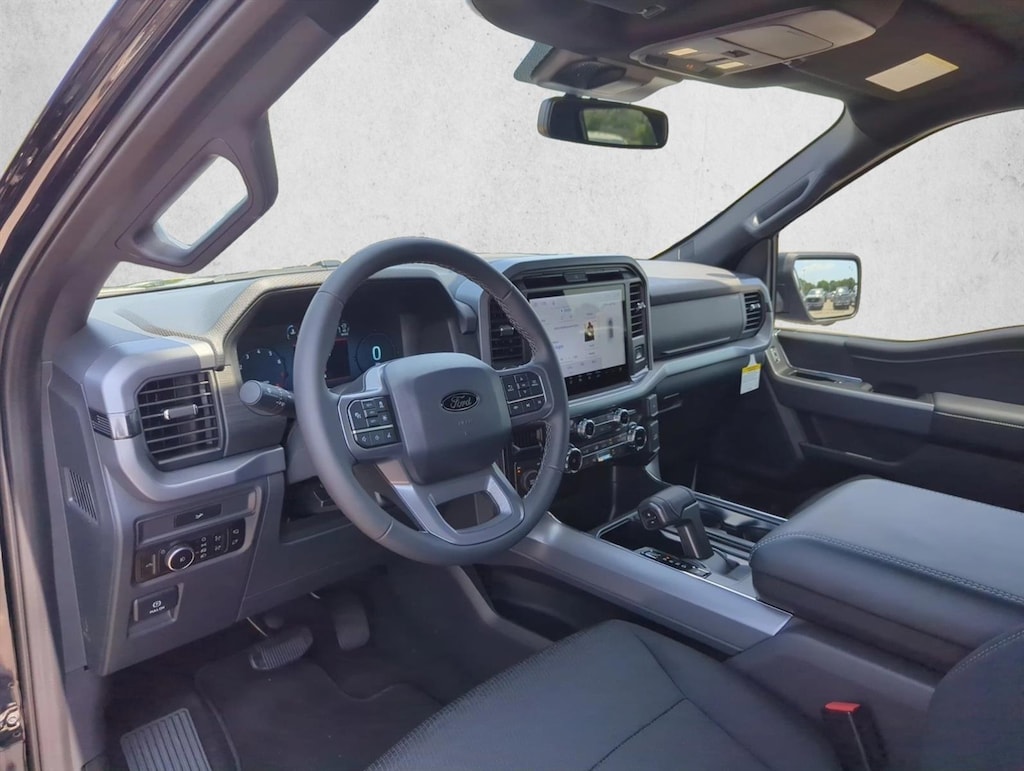 New 2026 Ford F-150 XLT Truck SuperCrew Cab