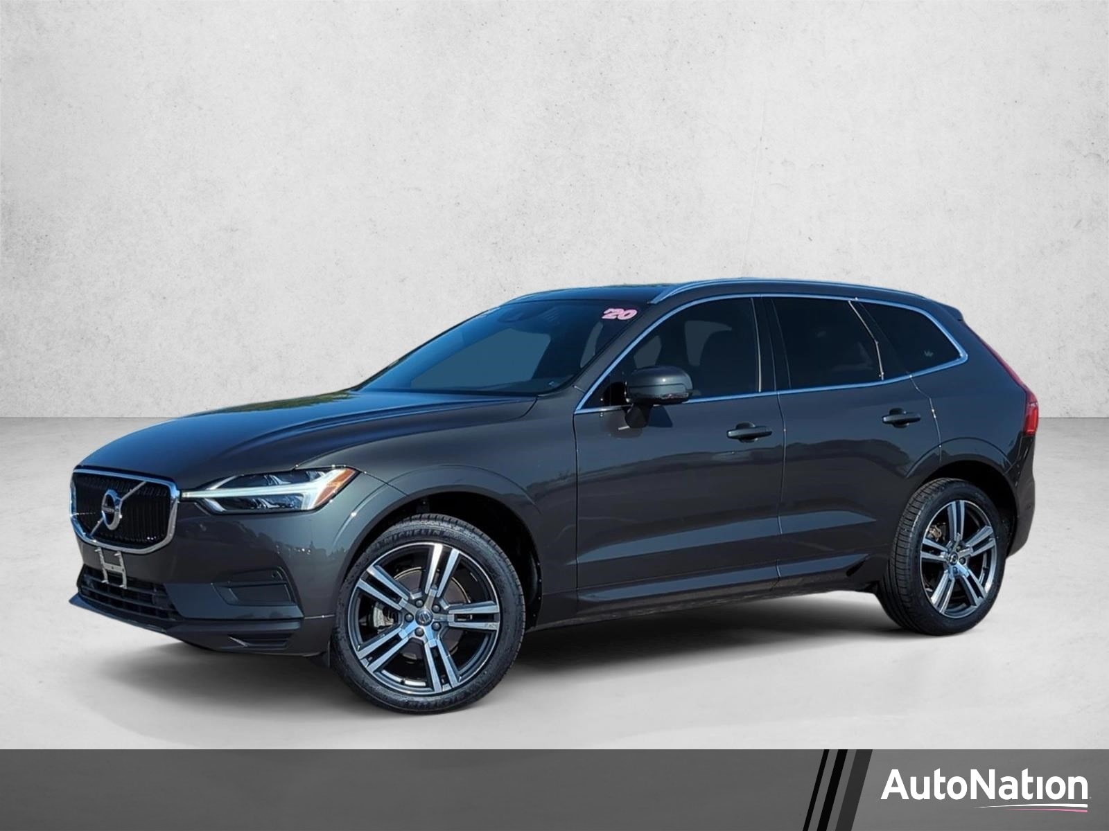2020 Volvo XC60 Momentum