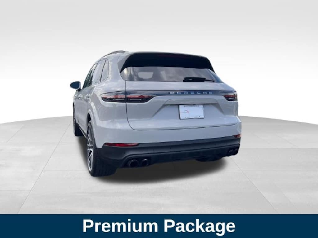 Used 2023 Porsche Cayenne AWD