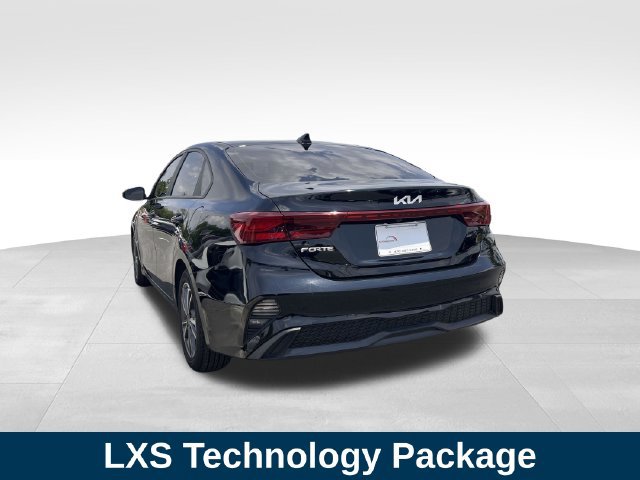 Used 2023 Kia Forte LXS Sedan