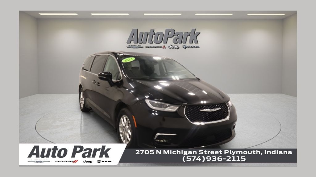 Certified 2024 Chrysler Pacifica Touring L Minivan/Van