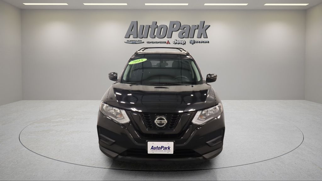 Certified 2018 Nissan Rogue SV with VIN 5N1AT2MT9JC846022 for sale in Plymouth, IN