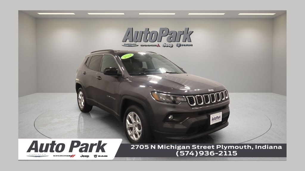 Used 2024 Jeep Compass Latitude SUV