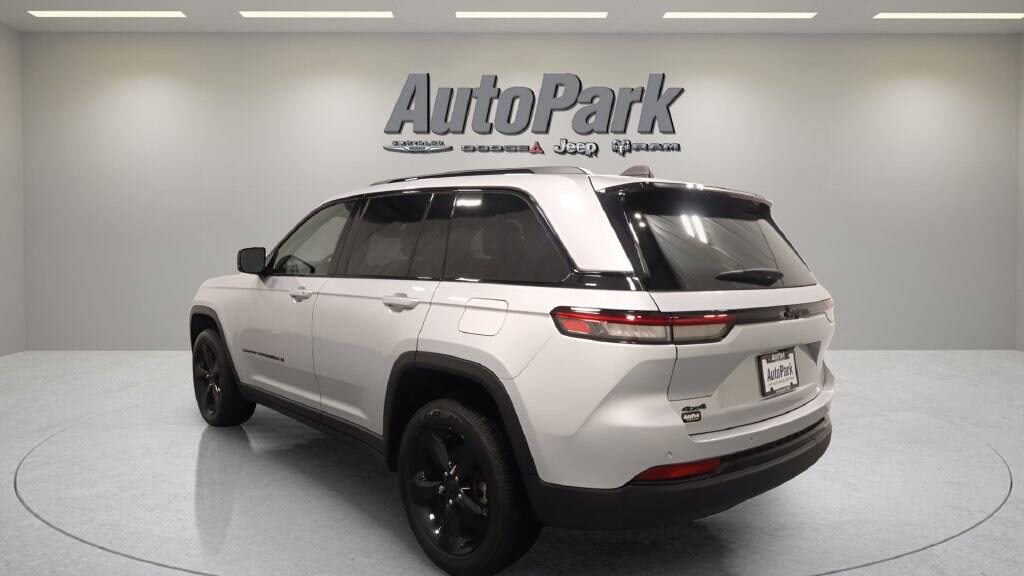 Certified 2024 Jeep Grand Cherokee Altitude X SUV