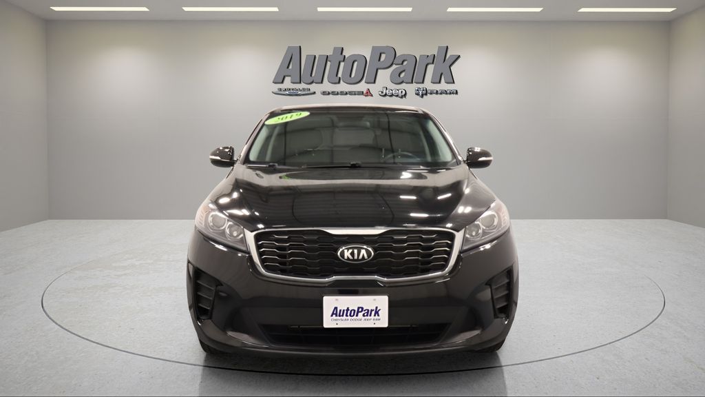 Certified 2019 Kia Sorento LX with VIN 5XYPGDA3XKG553018 for sale in Plymouth, IN