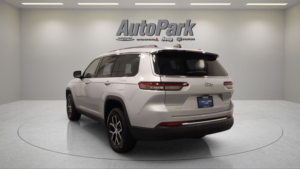 Used 2023 Jeep Grand Cherokee Limited SUV