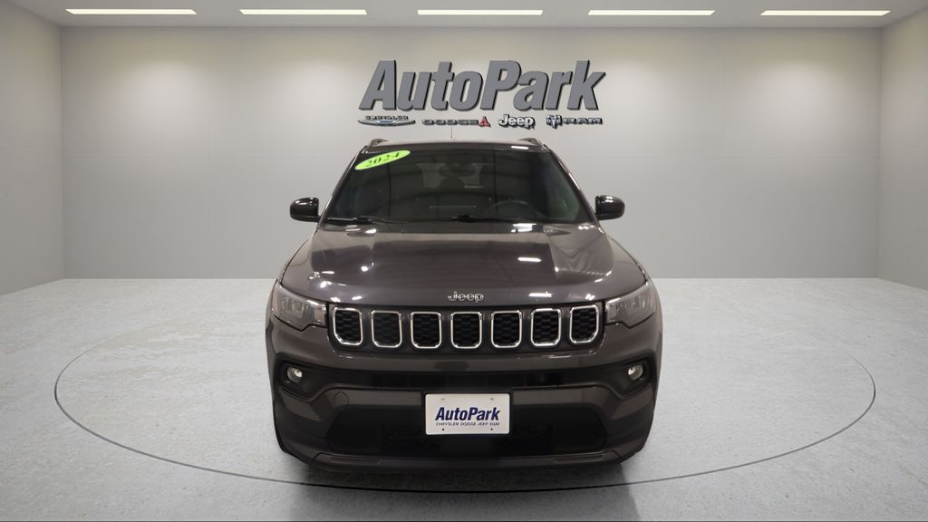Used 2024 Jeep Compass Latitude with VIN 3C4NJDBN9RT154483 for sale in Plymouth, IN