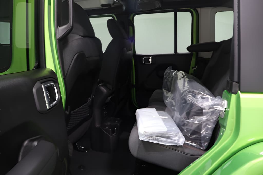 2026 Jeep Wrangler 4-Door Rubicon - Photo 15