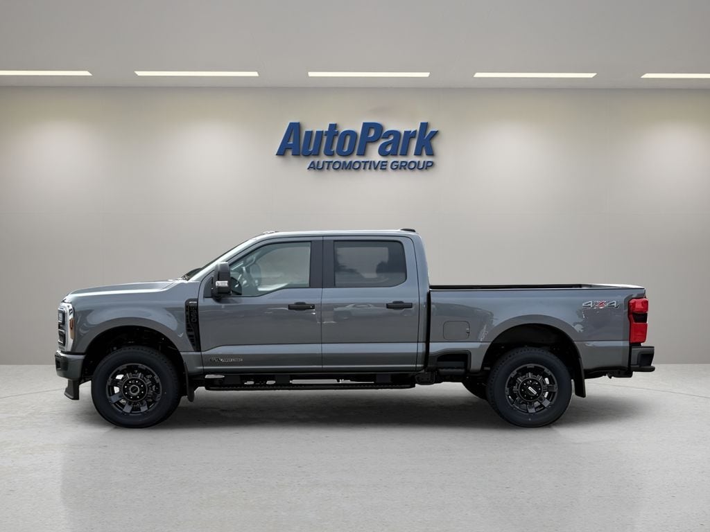 New 2026 Ford F-350 Truck Crew Cab
