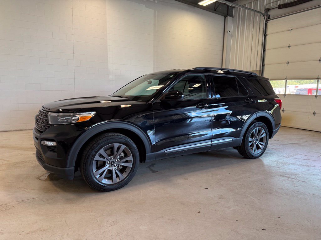 Certified 2024 Ford Explorer XLT SUV