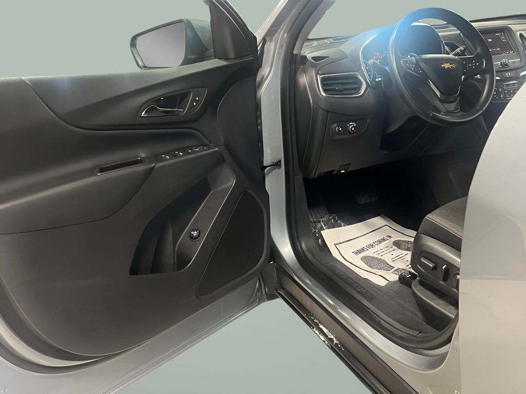 2024 Chevrolet Equinox LT - Photo 9