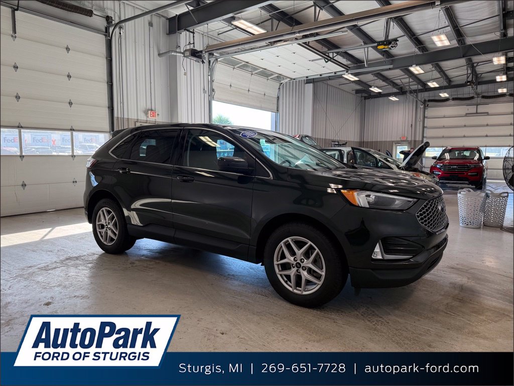 2023 Ford Edge