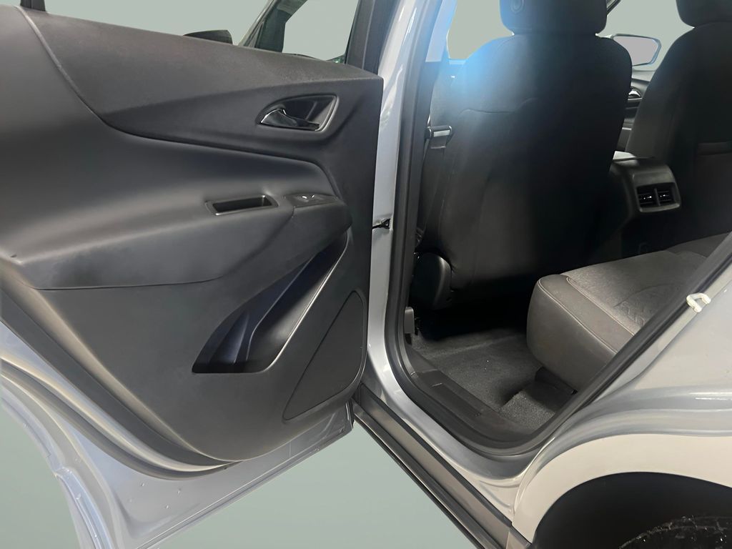 2024 Chevrolet Equinox LT - Photo 24