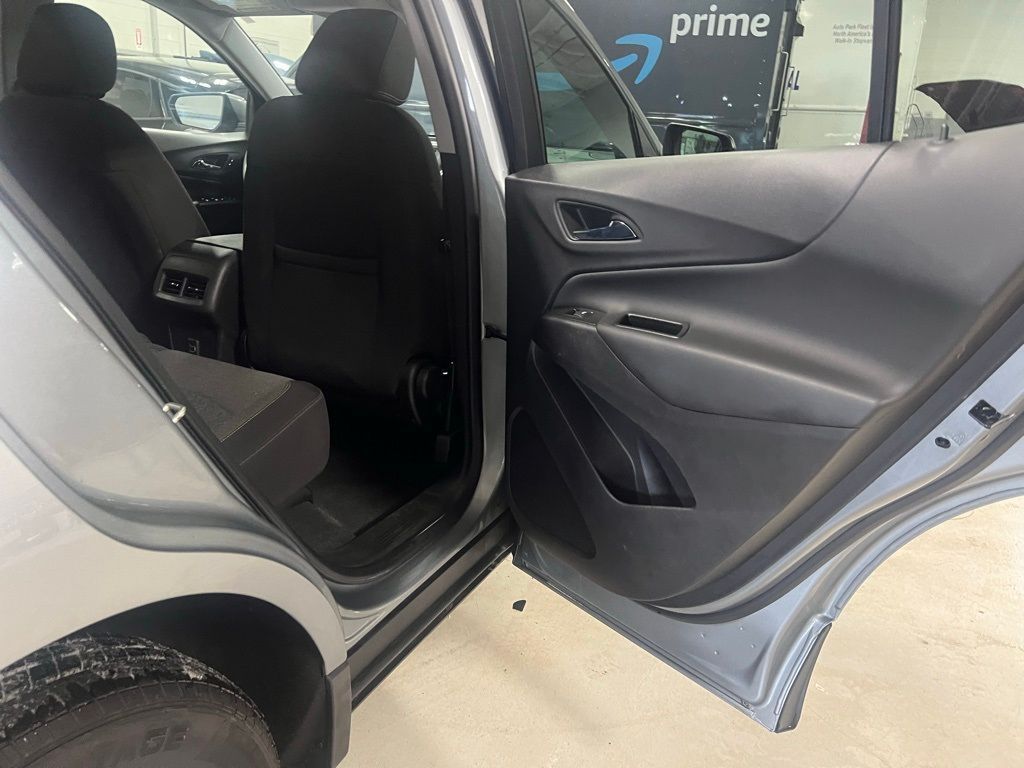 2024 Chevrolet Equinox LT - Photo 30