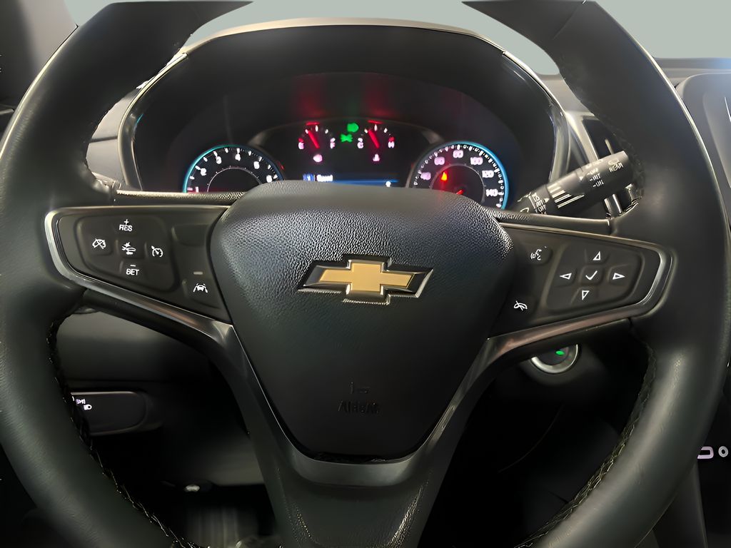 2024 Chevrolet Equinox LT - Photo 13