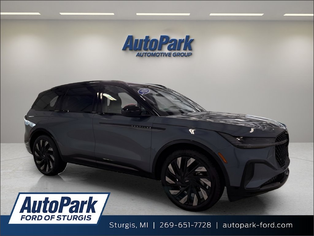 Used 2025 Lincoln Nautilus Reserve SUV