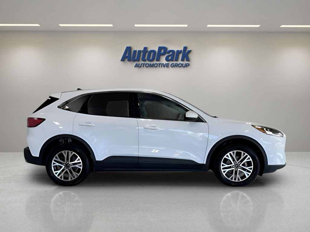 2022 Ford Escape SEL - Photo 8