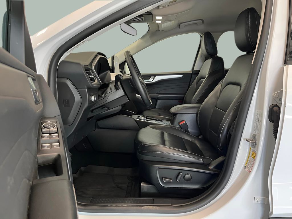 2022 Ford Escape SEL - Photo 11