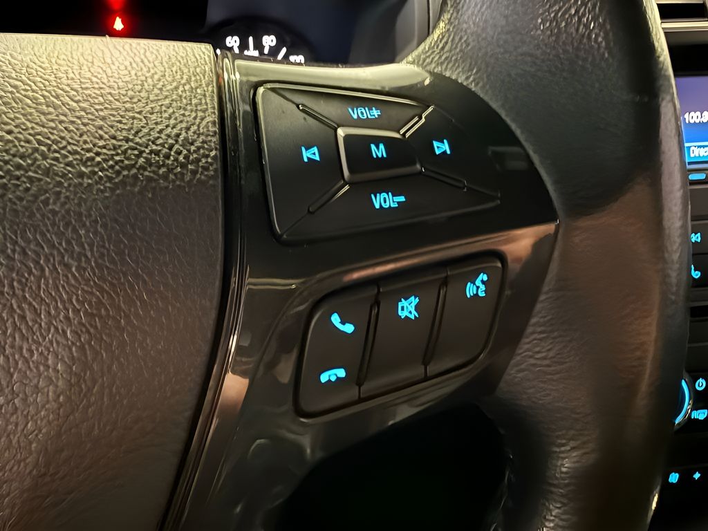 2017 Ford Explorer XLT - Photo 33