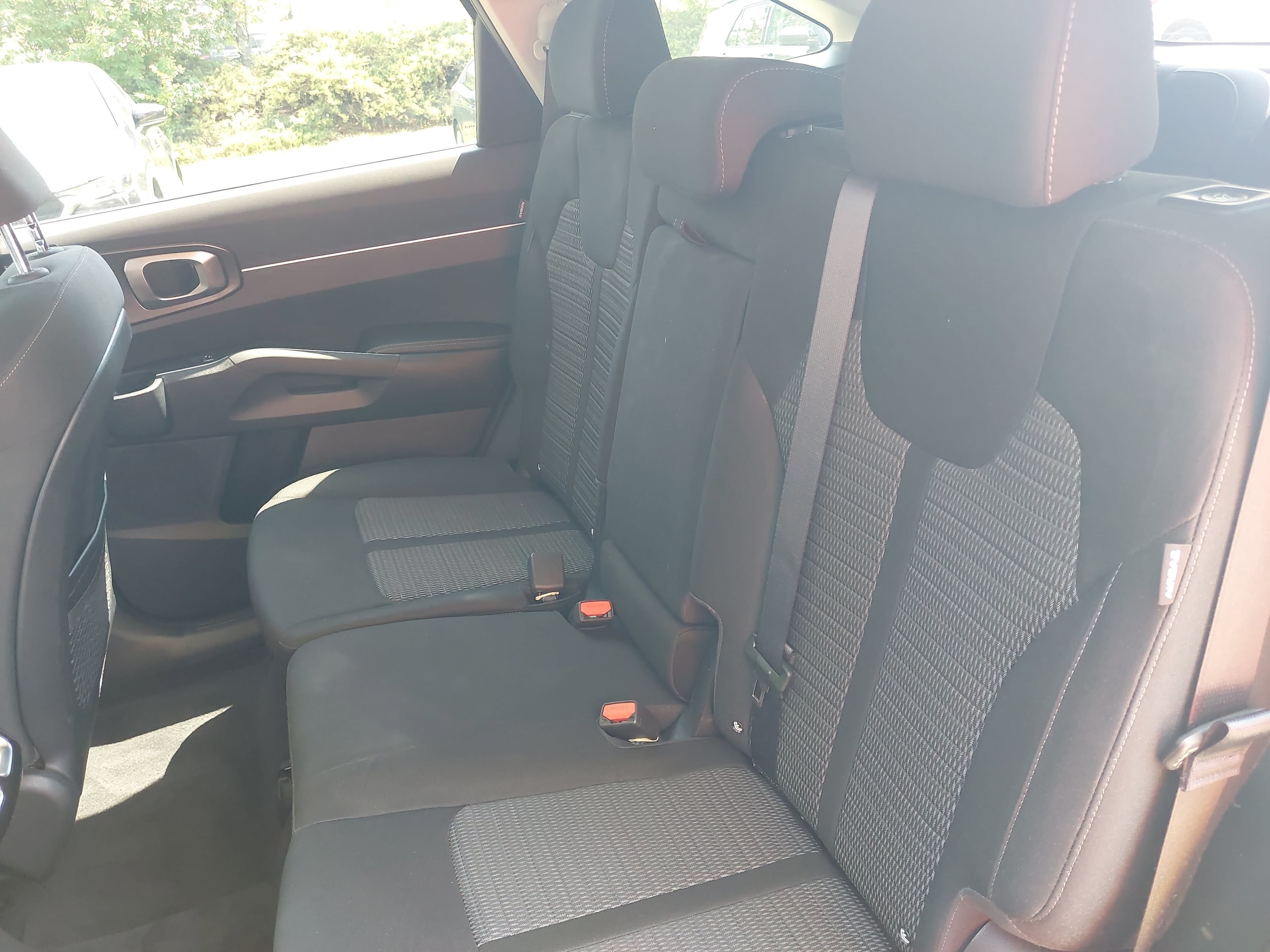2026 Kia Sorento LX - Photo 14