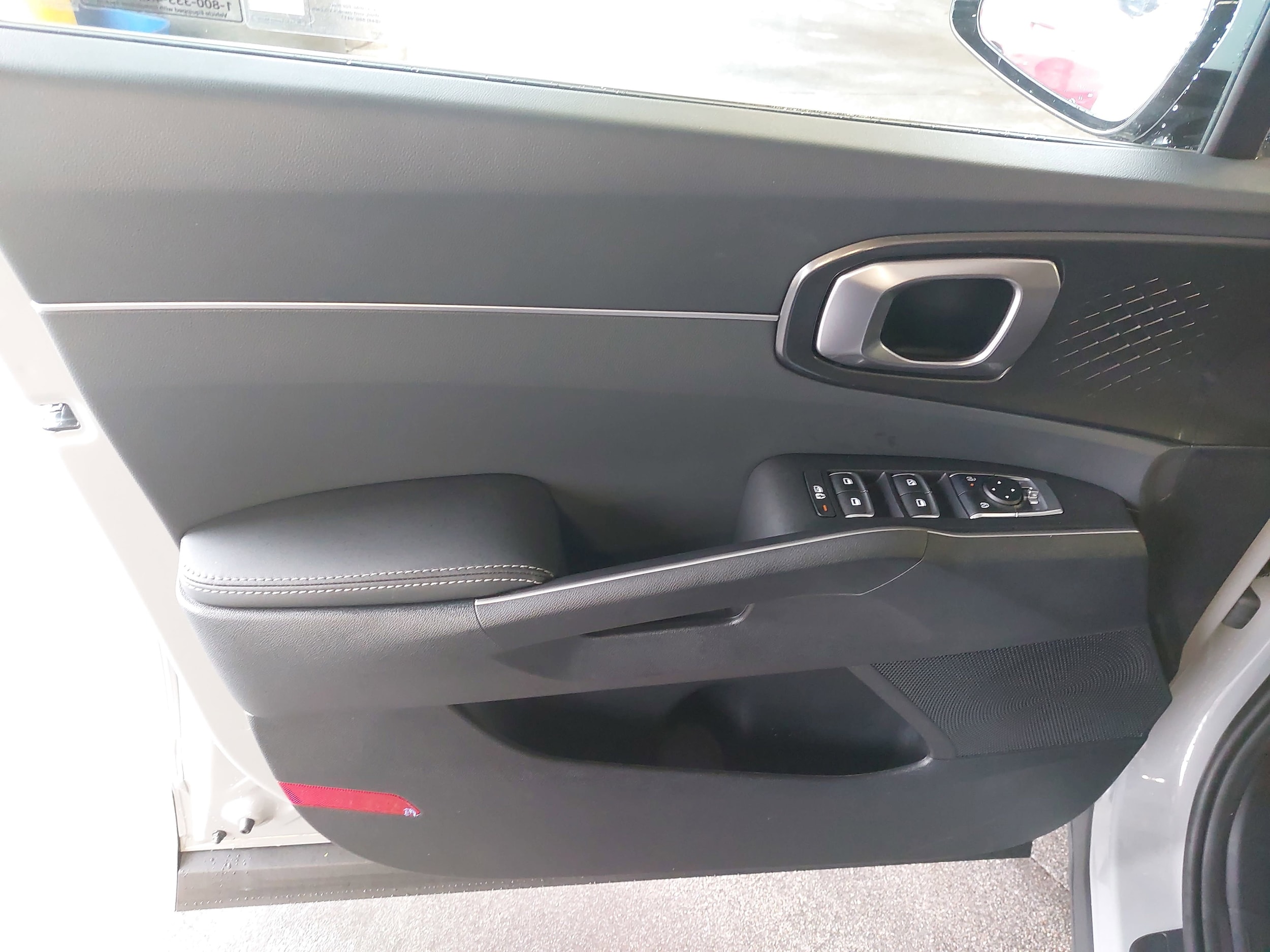 2026 Kia Sorento S - Photo 30