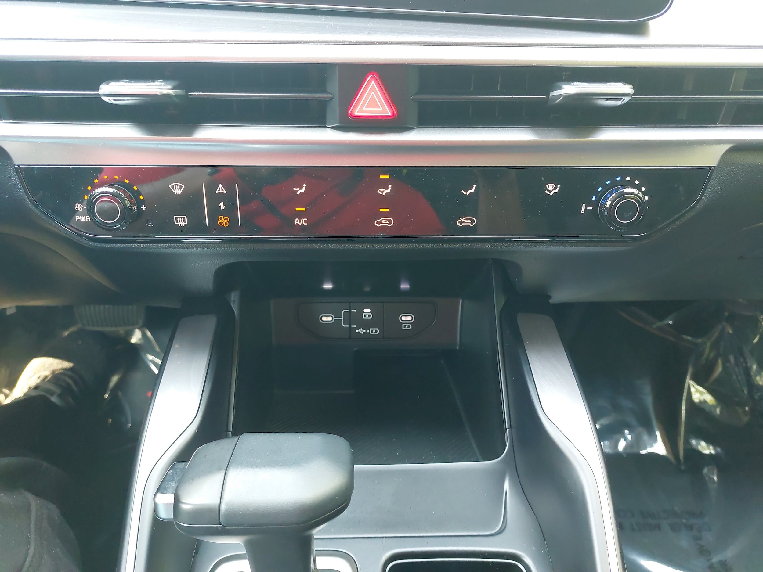 2026 Kia Sorento LX - Photo 22