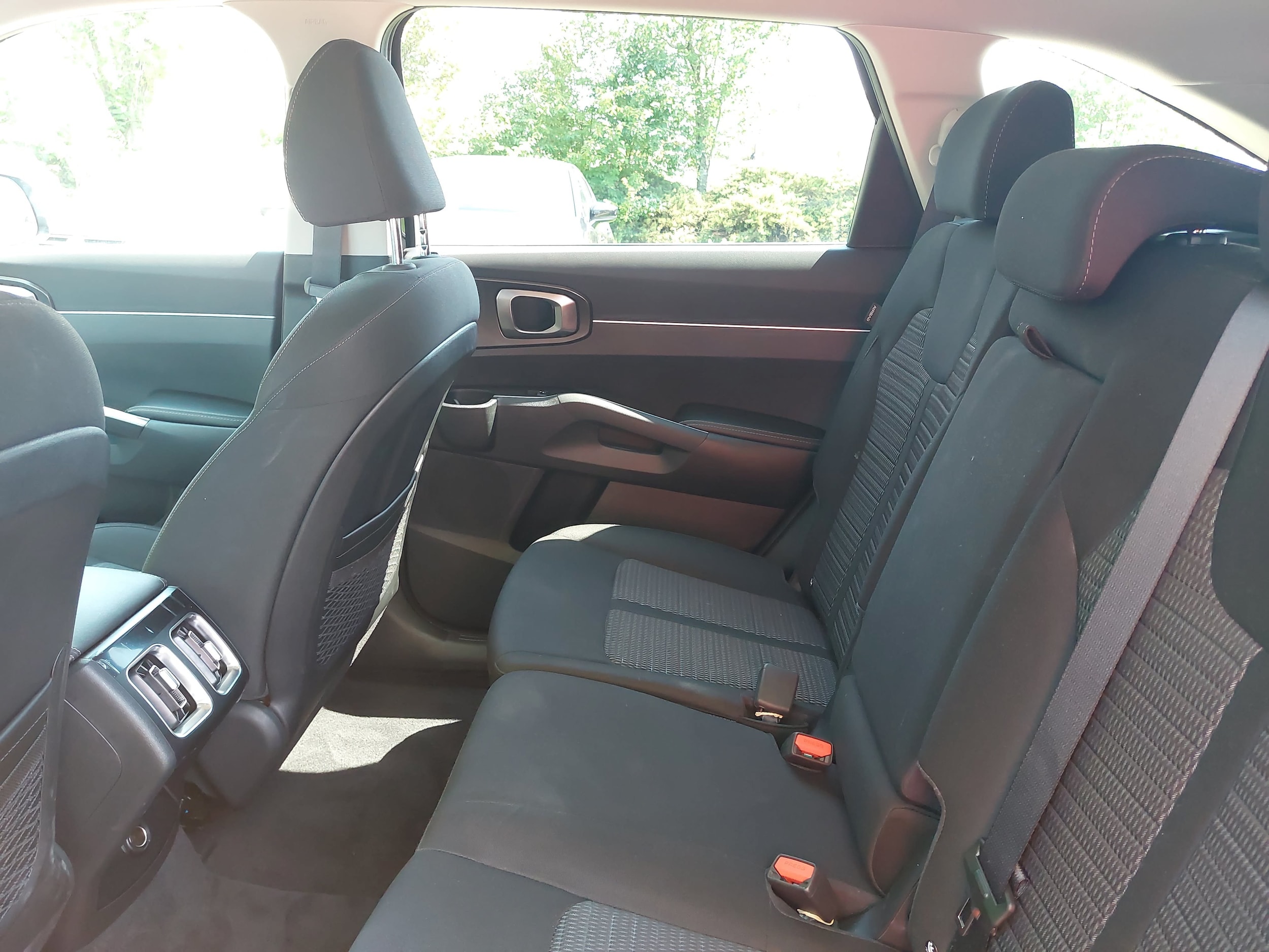 2026 Kia Sorento LX - Photo 15