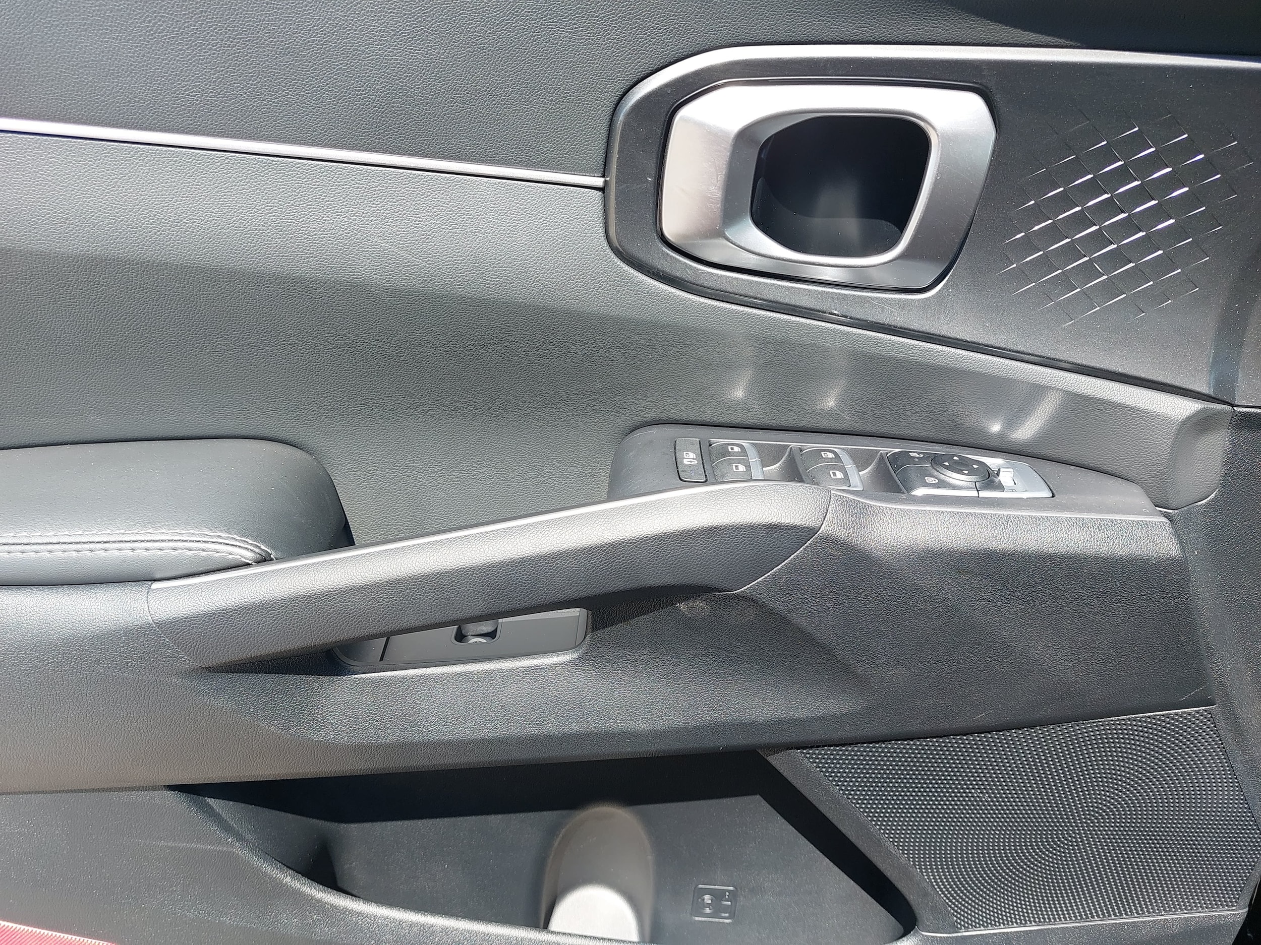 2026 Kia Sorento LX - Photo 28
