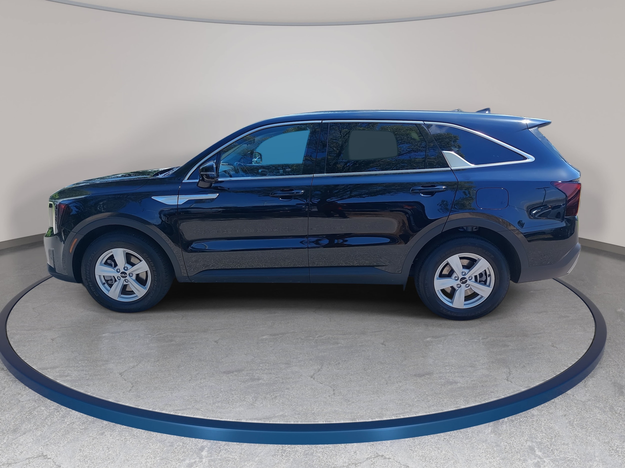 2026 Kia Sorento LX - Photo 8