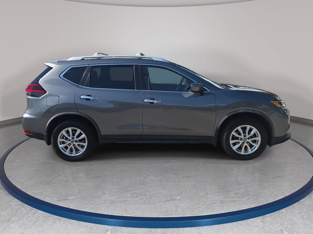 Used 2020 Nissan Rogue SV SUV