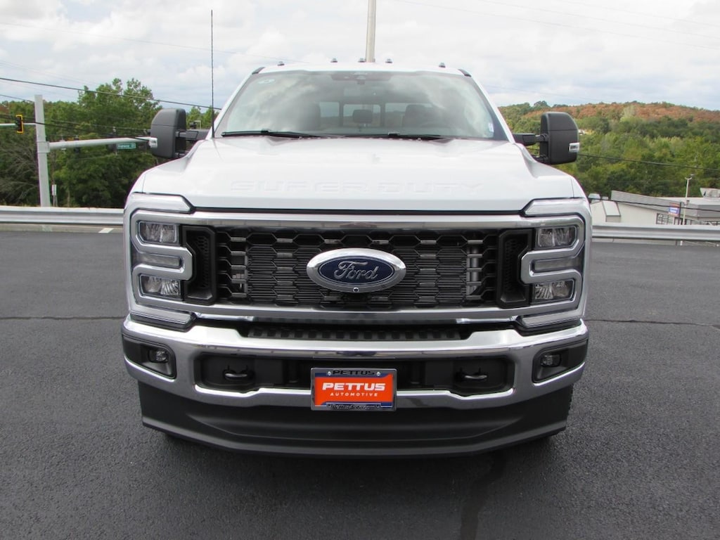 New 2026 Ford F-350 Truck Crew Cab