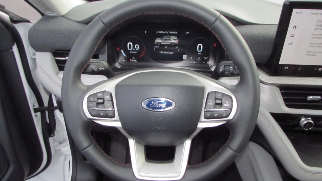 2026 Ford Explorer Active - Photo 15