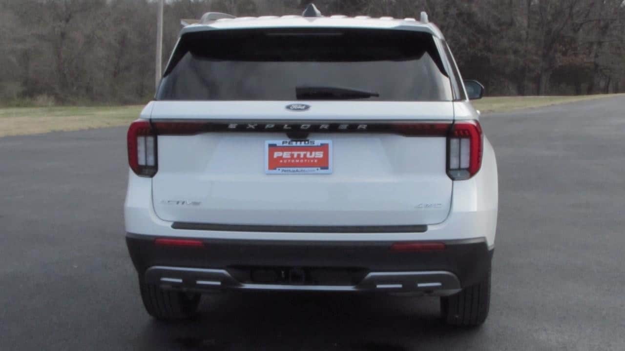 2026 Ford Explorer Active - Photo 7