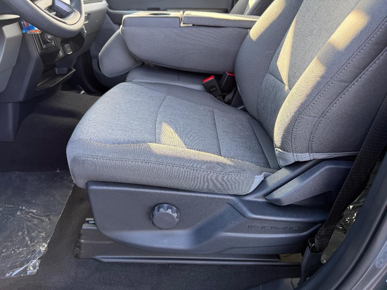2026 Ford F-250 Super Duty XL - Photo 18