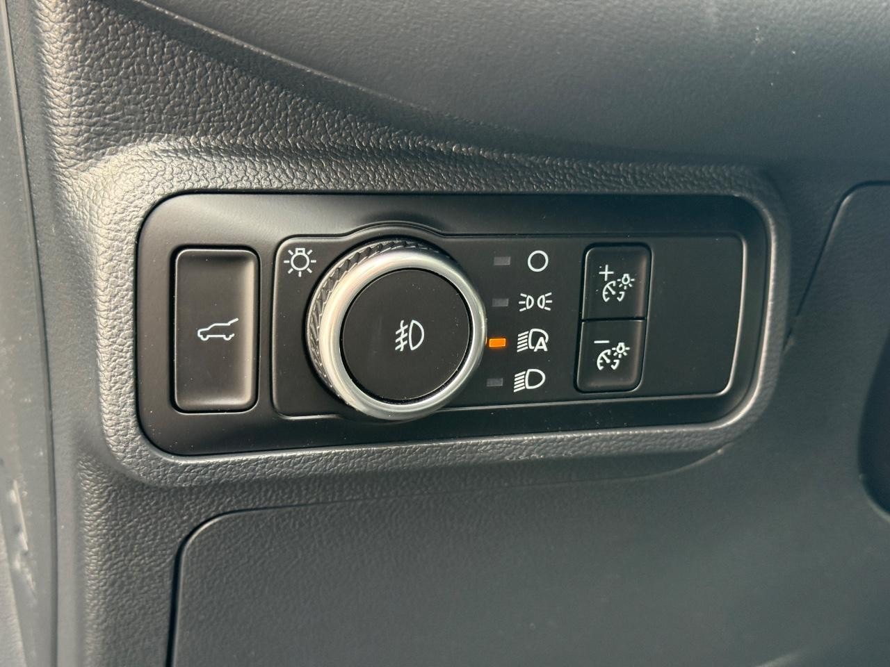 2026 Ford Explorer Tremor - Photo 19
