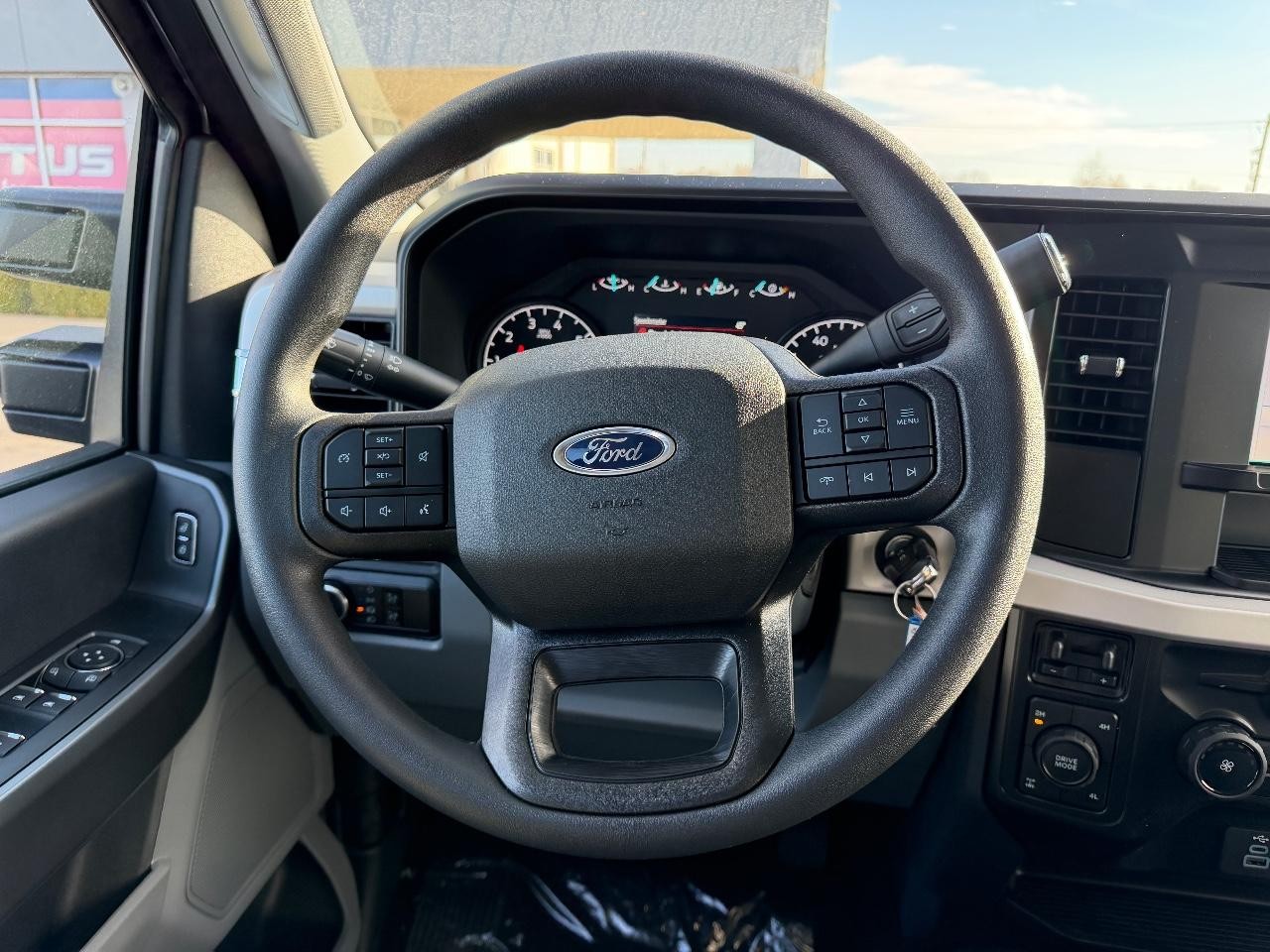 2026 Ford F-250 Super Duty XL - Photo 11