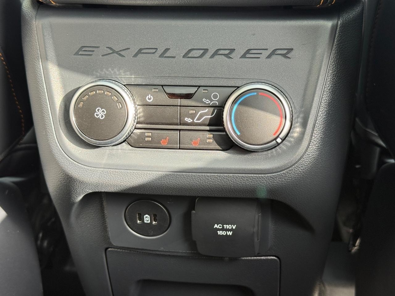 2026 Ford Explorer Tremor - Photo 8