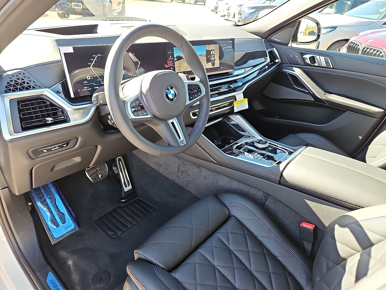2026 BMW X6 M60i - Photo 12
