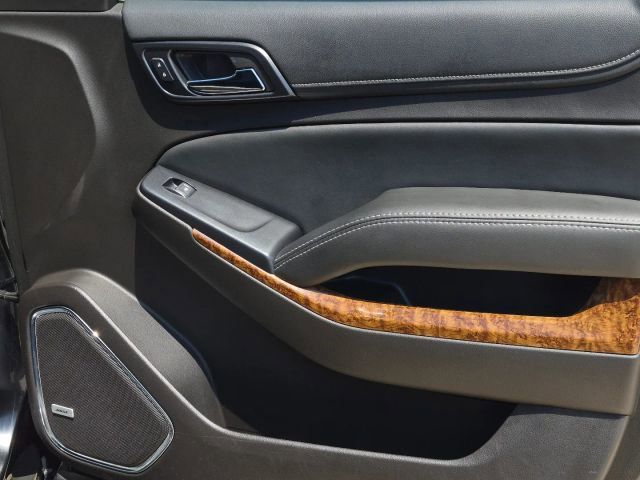 2017 Chevrolet Tahoe Premier - Photo 15