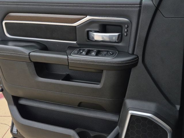 2022 RAM Ram 3500 Pickup Laramie - Photo 10