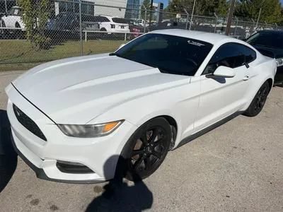  Ford Mustang