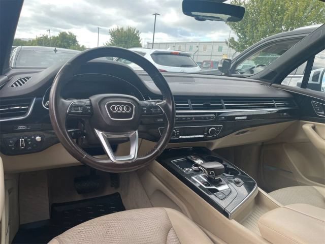 Used 2017 Audi Q7 3.0T Premium SUV