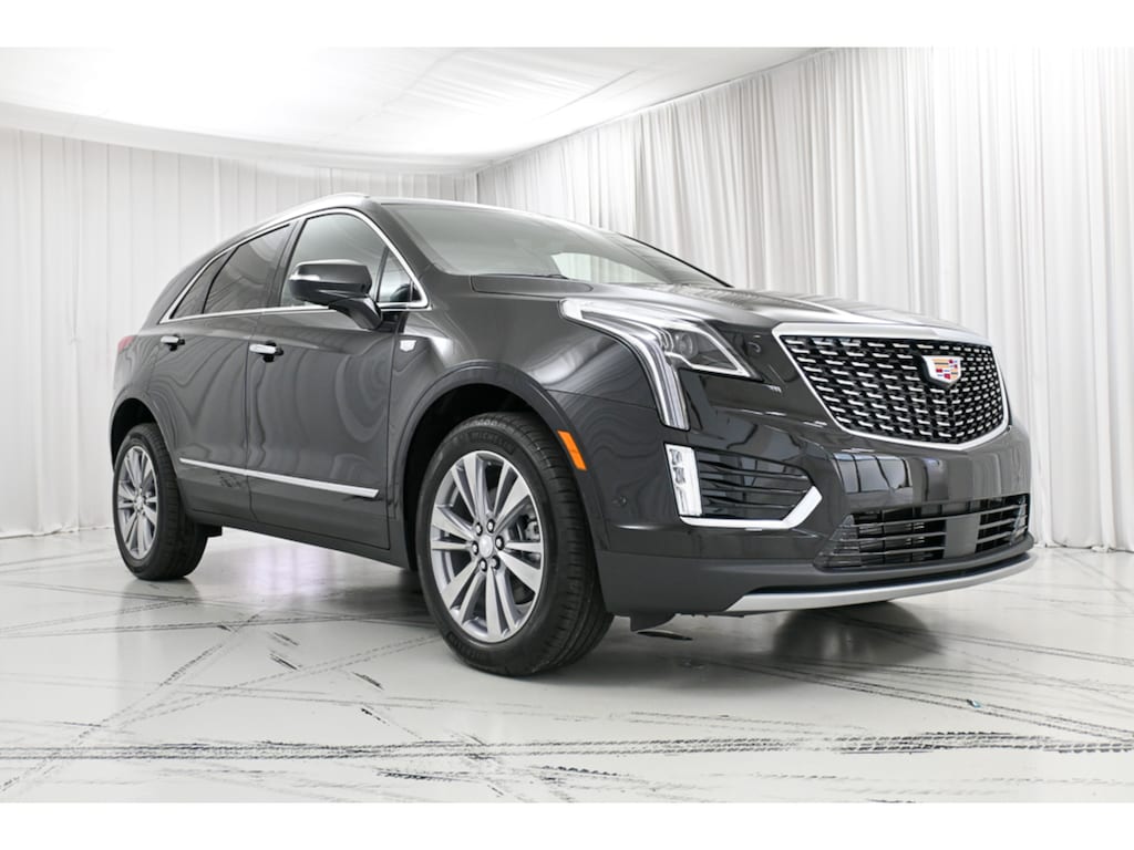 New 2026 CADILLAC XT5 Premium Luxury SUV