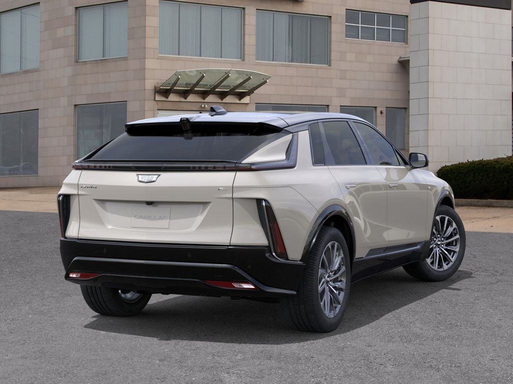 New 2027 CADILLAC LYRIQ Sport SUV