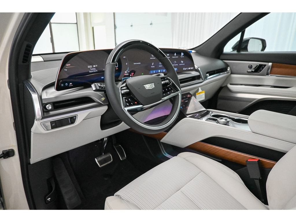 2027 Cadillac VISTIQ Sport - Photo 22